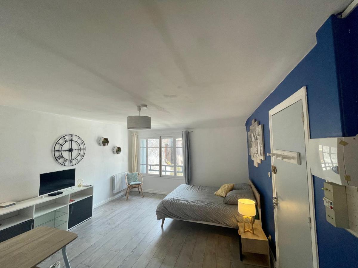Appartement Entier Moissac Centre 30 M2 Calme Avec Cour Interieure Pour Velos A 50M Du Marche De 穆瓦萨克 外观 照片