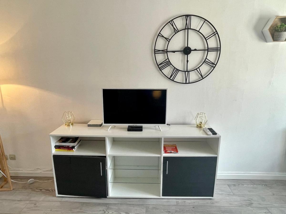 Appartement Entier Moissac Centre 30 M2 Calme Avec Cour Interieure Pour Velos A 50M Du Marche De 穆瓦萨克 外观 照片