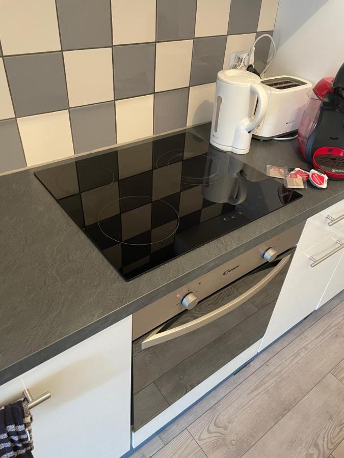 Appartement Entier Moissac Centre 30 M2 Calme Avec Cour Interieure Pour Velos A 50M Du Marche De 穆瓦萨克 外观 照片
